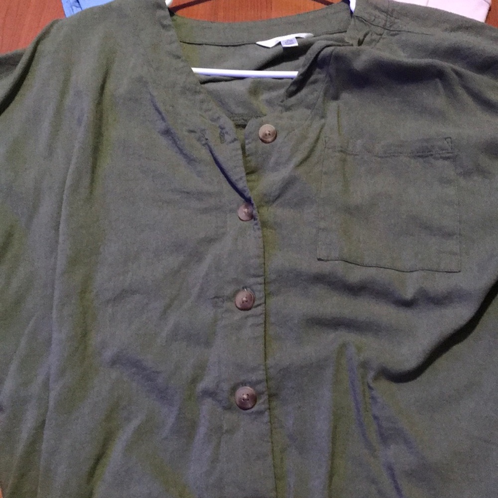 Short sleeve shirt form Walmart